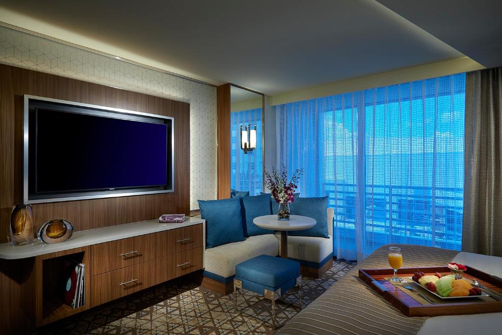 Seminole Hard Rock Hotel and Casino Tampa - East Tower Deluxe King Con Piscina - Non Fumatori