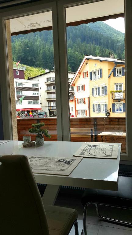 Nespecifikovaný výhled na hory nebo výhled na hory při pohledu z apartmánu