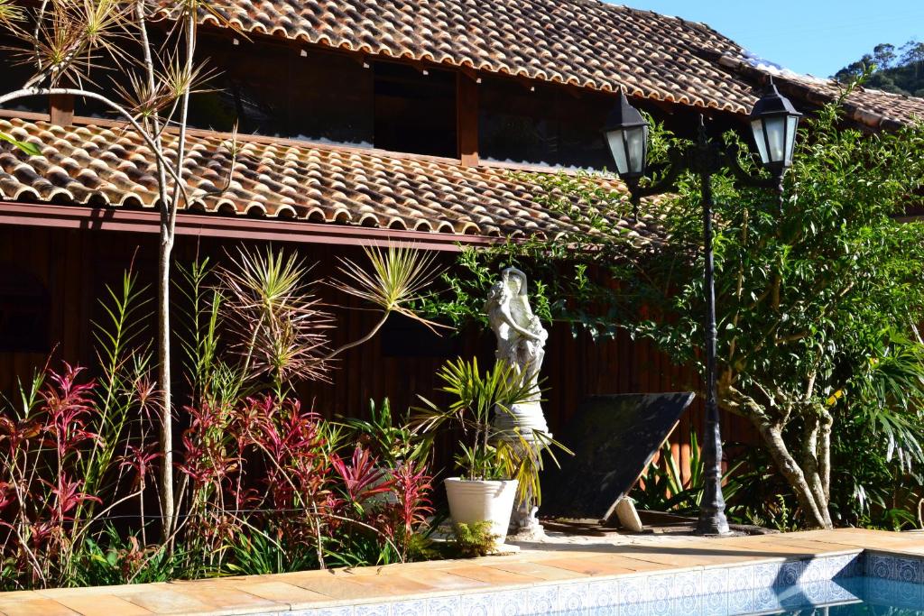  Hotel Serra Everest