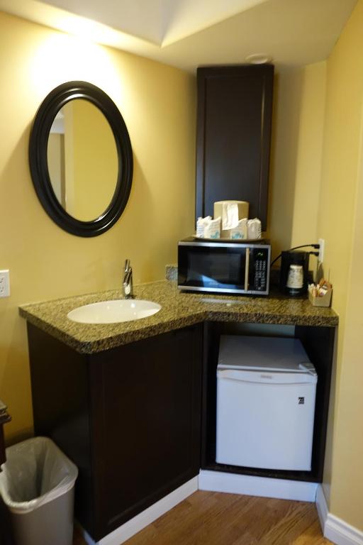 Chateau Louis Hotel & Conference Centre - Resim 35