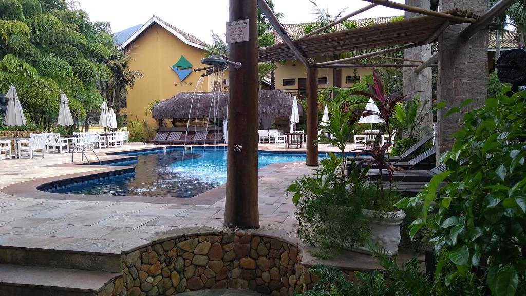  Apartamento no Ilhaflat - frente praia do Perequê