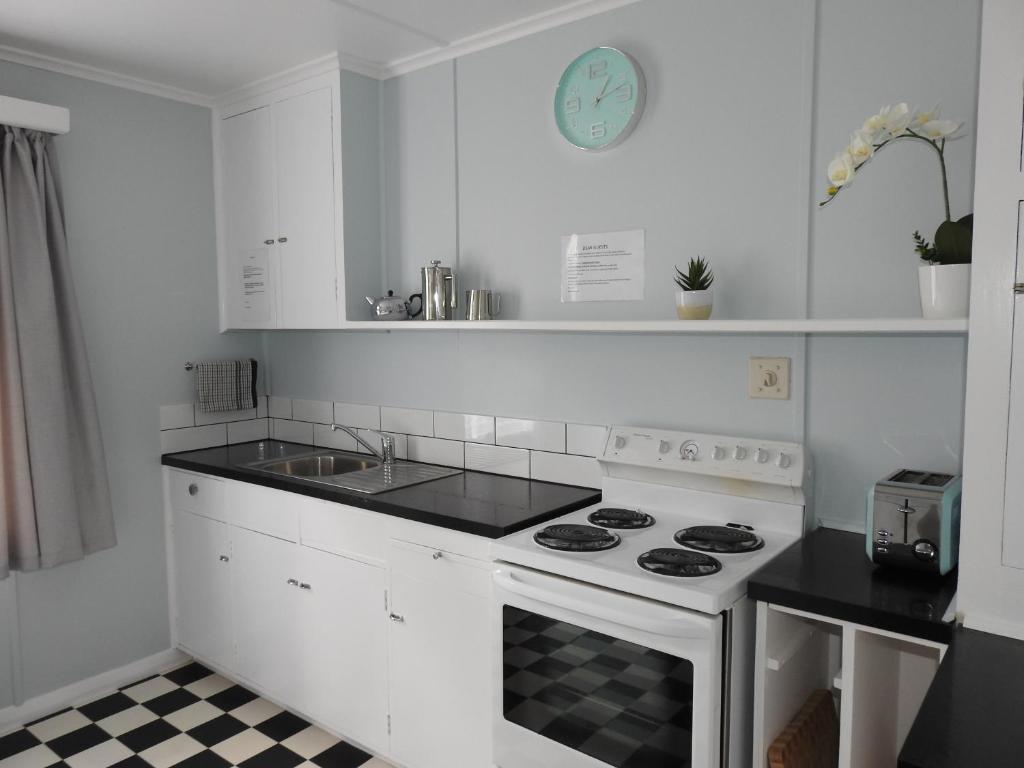 Gardner Court Motel - Resim 43