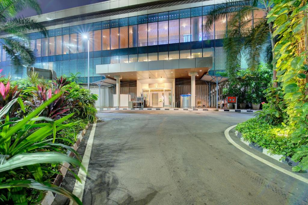 Zahrada ubytování Niranta Transit Hotel Mumbai Airport - At Arrivals