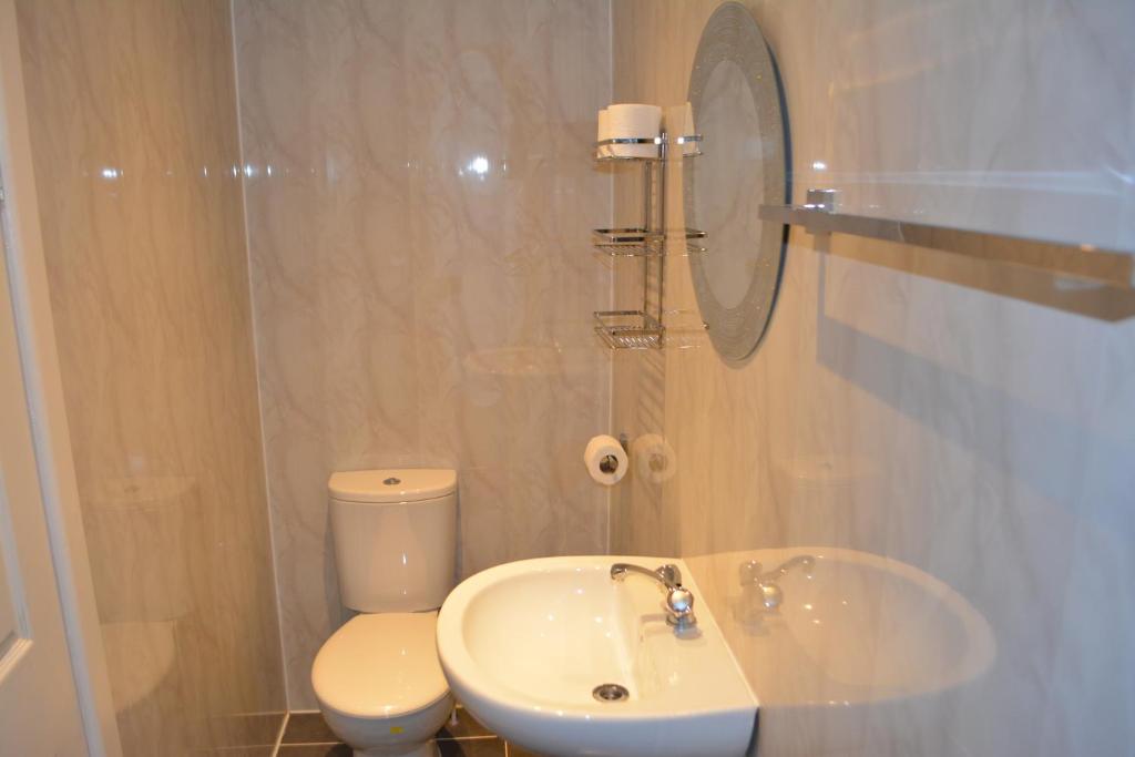 BLACKPOOL MERCY Inn HOTEL - Resim 17