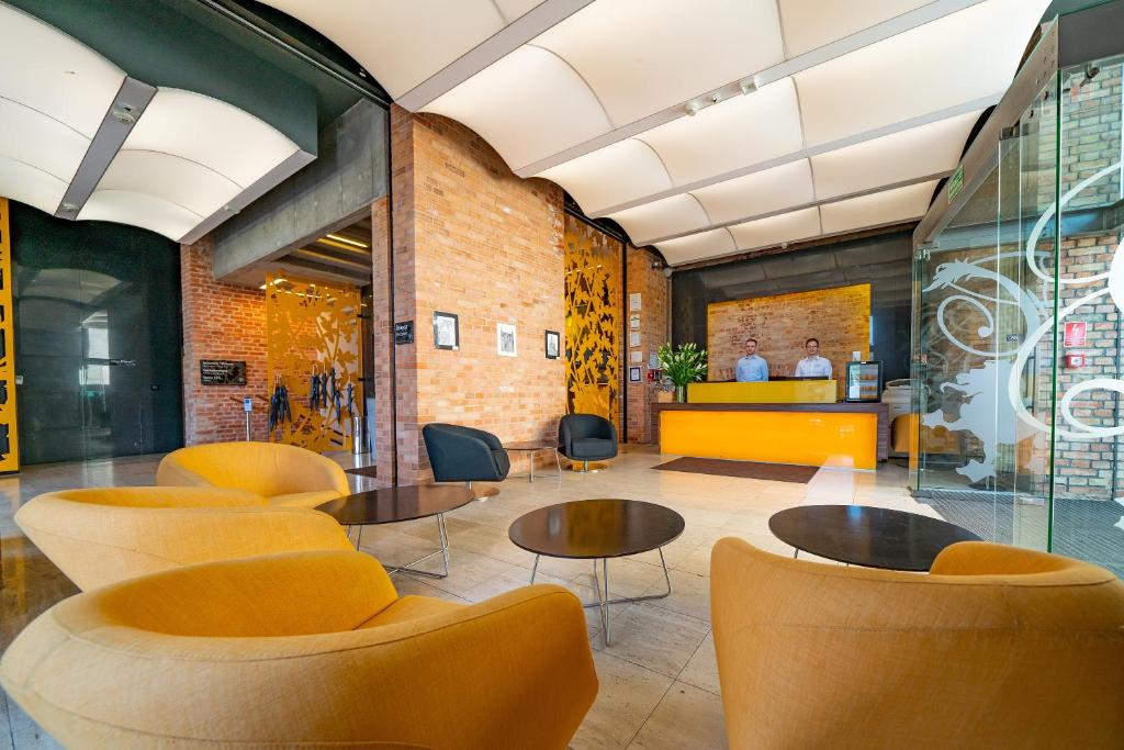 Posedenie v ubytovaní Q Hotel Grand Cru Gdańsk