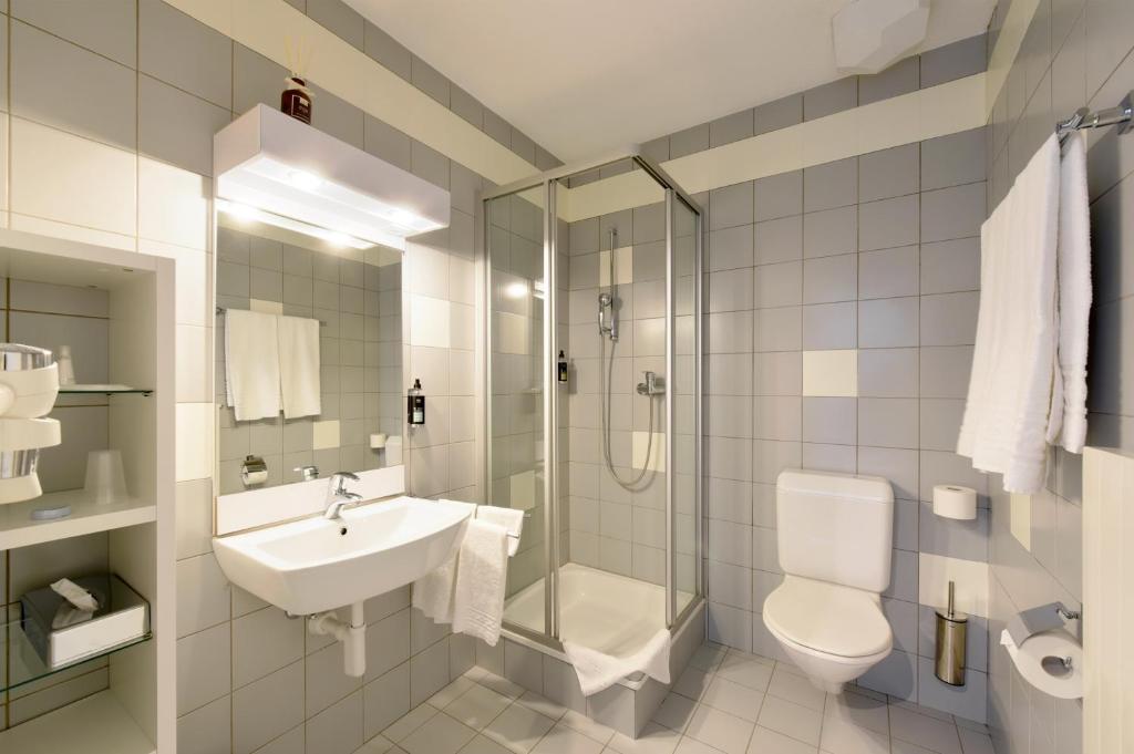Koupelna v ubytování Hôtel des Mosaiques