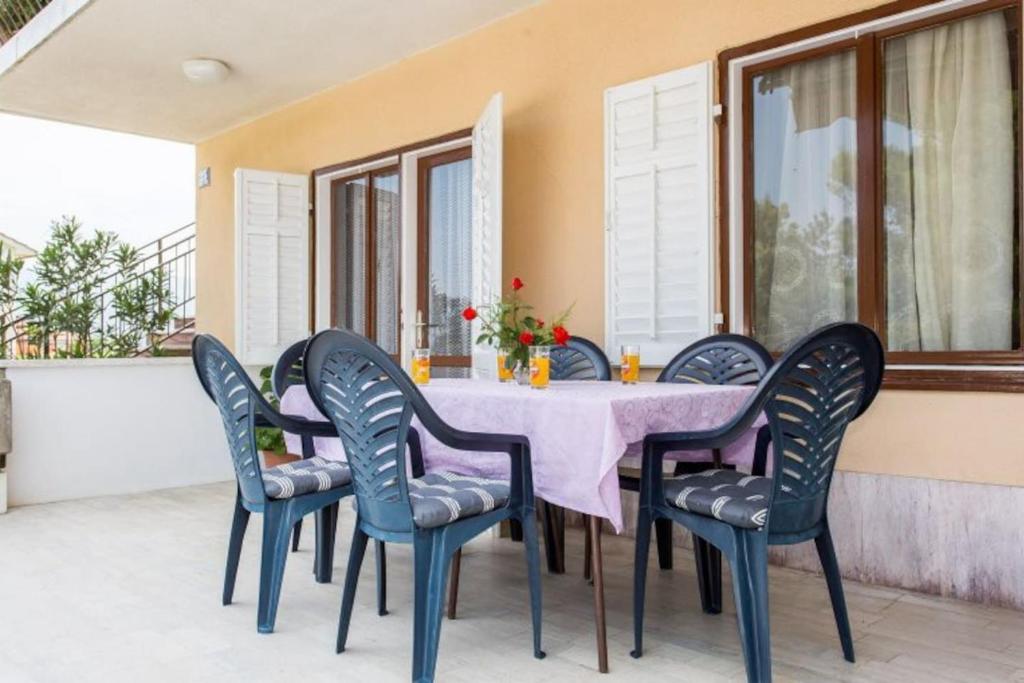 Balkón nebo terasa v ubytování Apartman Morožin