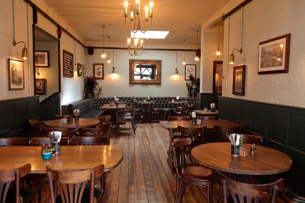 Admiral Hardy - Resim 22