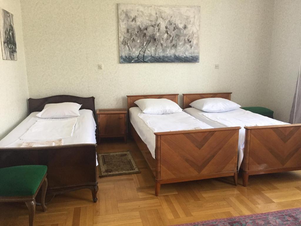 Postel nebo postele na pokoji v ubytování Alvanis veli