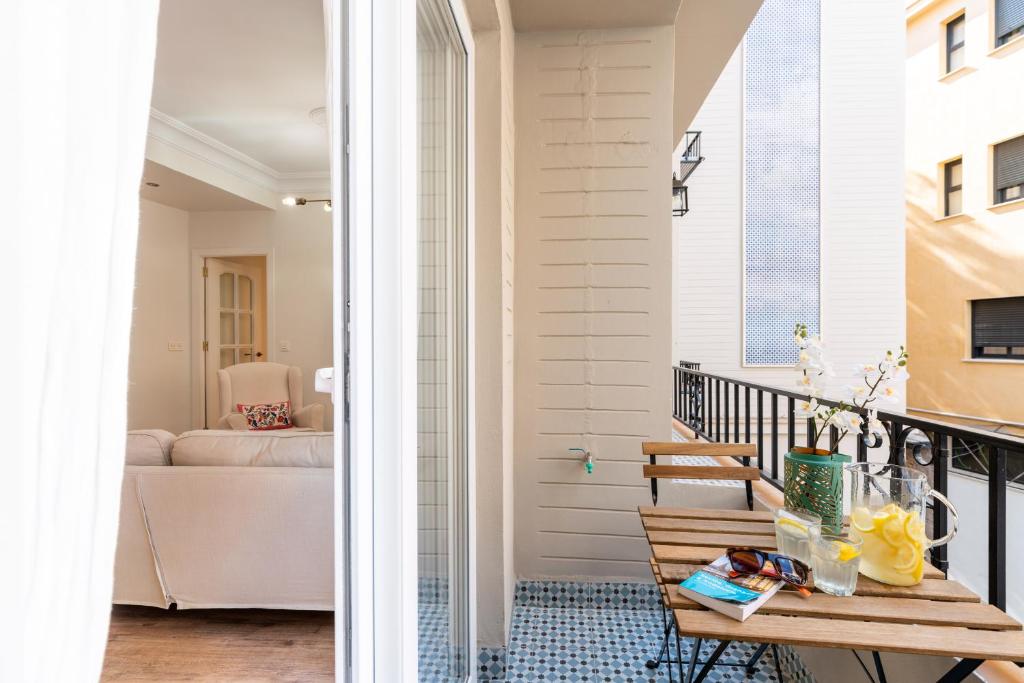 رزرو هتل و هاستل، UNIQUE HOMES LAS SETAS, PLAZA DE SAN PEDRO 6 Pax, رزرو هتل و هتل آپارتمان