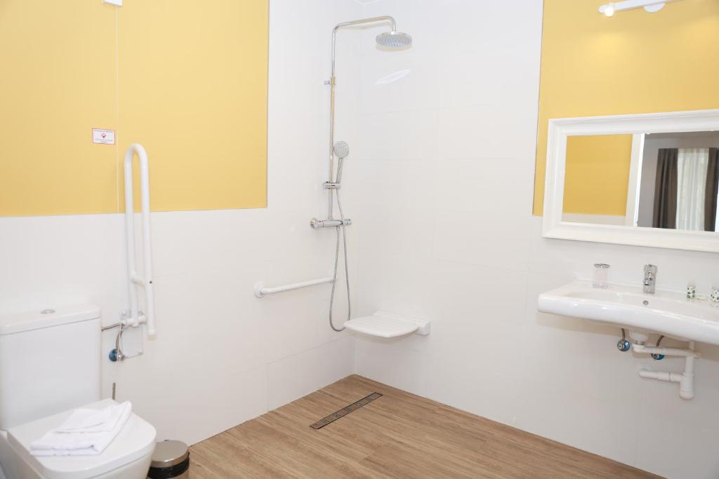 New Point Opera - 10