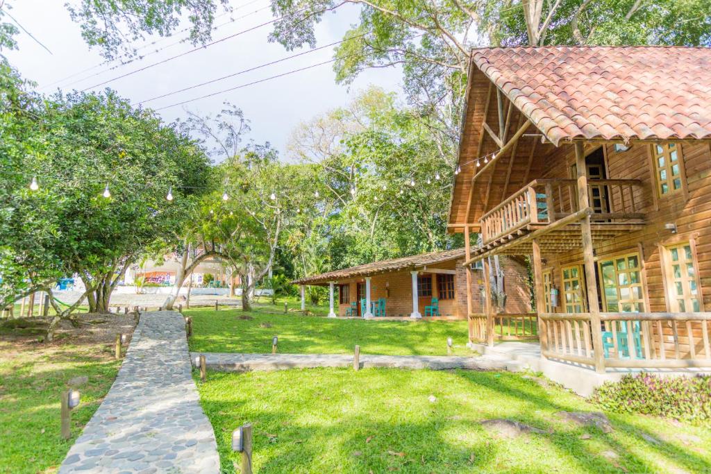 Zahrada ubytování Portón de Occidente by Bernalo Hotels