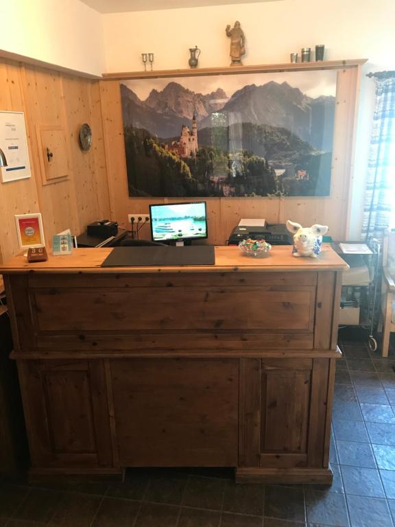 TV a/nebo společenská místnost v ubytování Hotel Fürstenhof