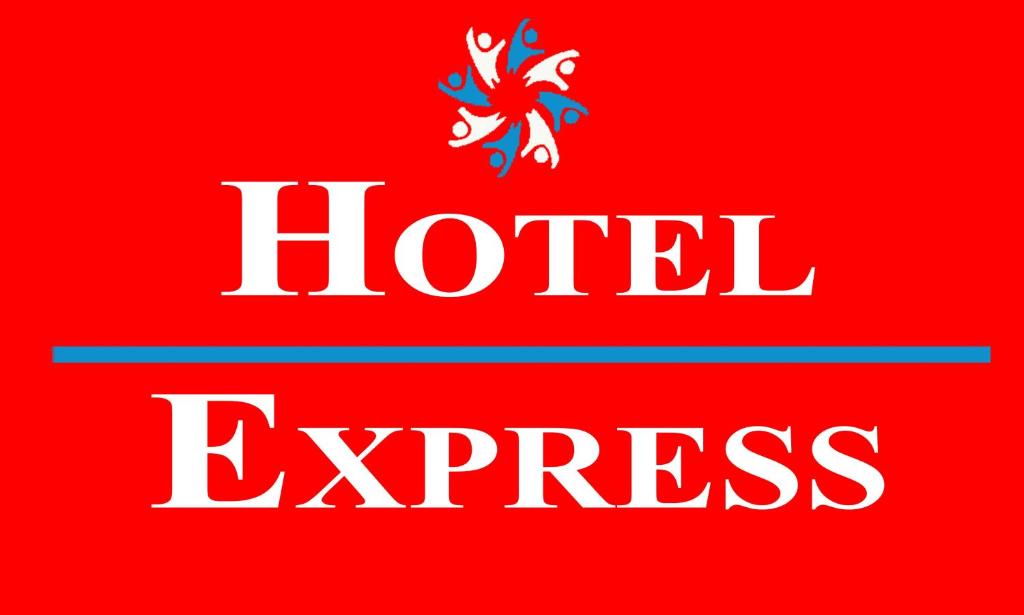 una señal roja con las palabras "Hotel Express" en Hotel Express Anniston/Oxford, en Anniston