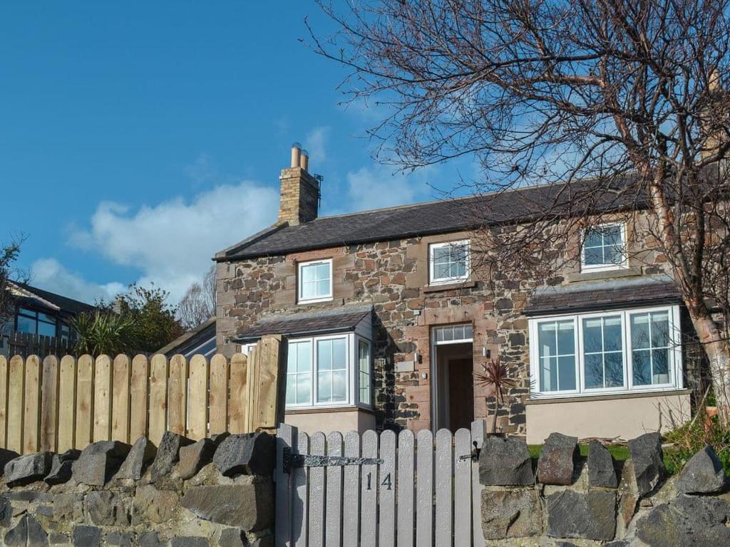 The building where the vacation home is located 