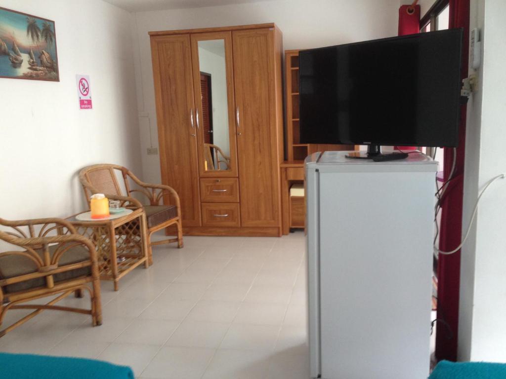 TV a/nebo společenská místnost v ubytování A&B Hotel