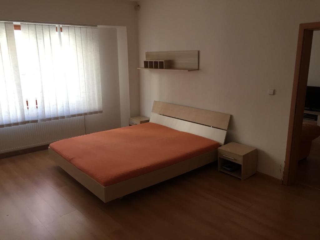 Letto o letti in una camera di Apartmány Mariánská