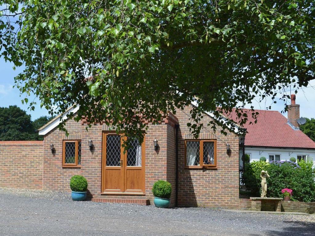 The building where the vacation home is located 