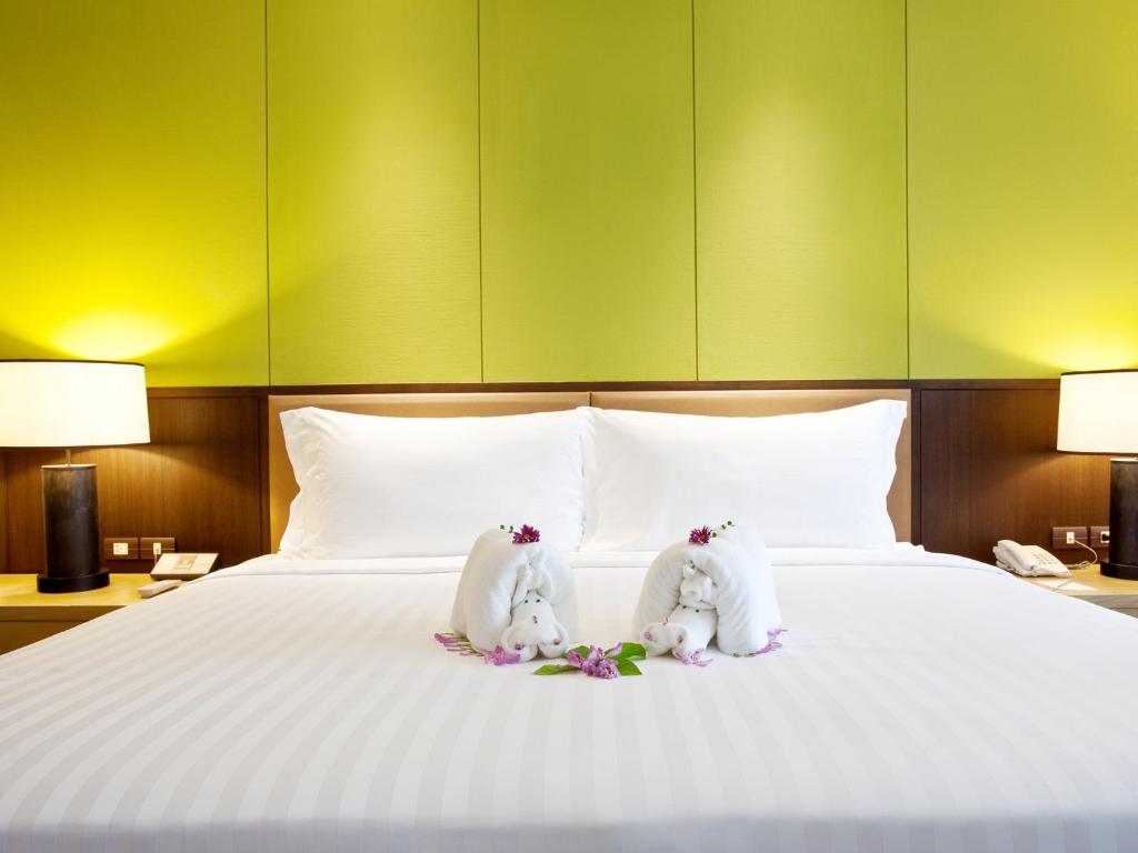 Graceland Khaolak Beachfront Resort - 18