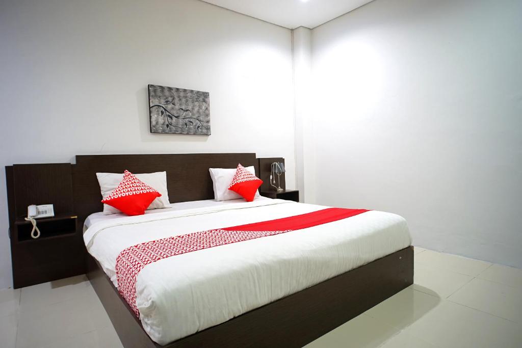 OYO 1477 Athar 88 Hotel - Deluxe Double Room
