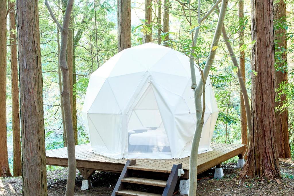 Zahrada ubytování 泊まれる公園 INN THE PARK