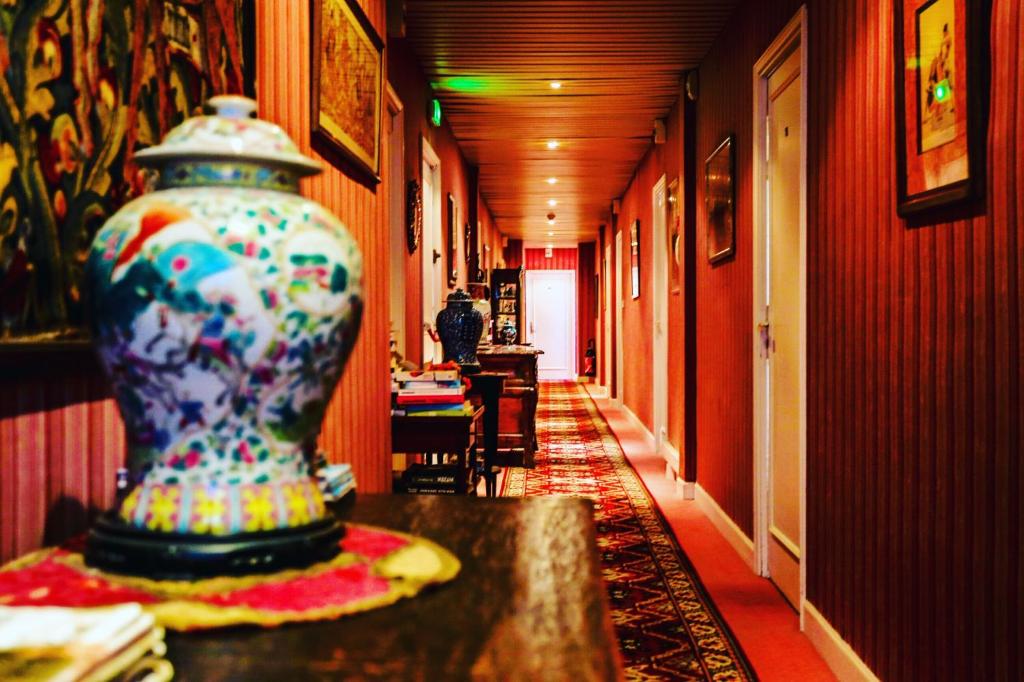 Fotografie z fotogalerie ubytování Hotel des Mimosas v destinaci Juan-les-Pins