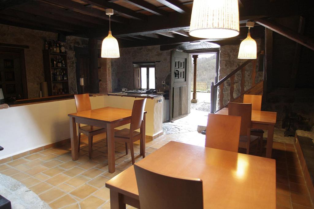 Posezení v ubytování Hotel Rural Llerau
