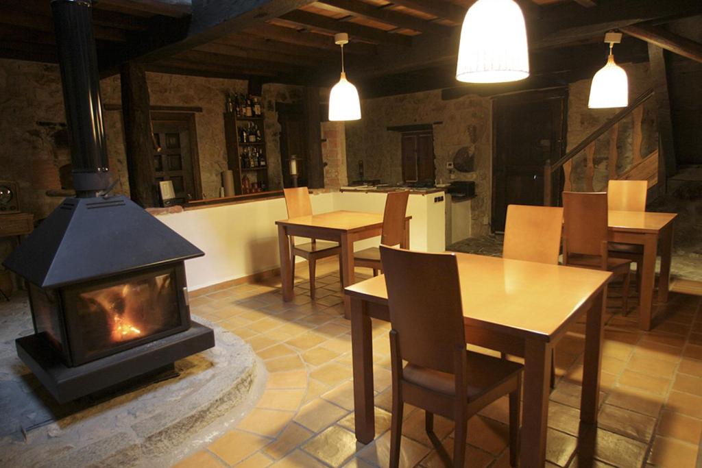 Posezení v ubytování Hotel Rural Llerau
