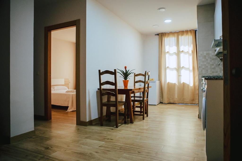 Apartamentos Ducay reserva habitación