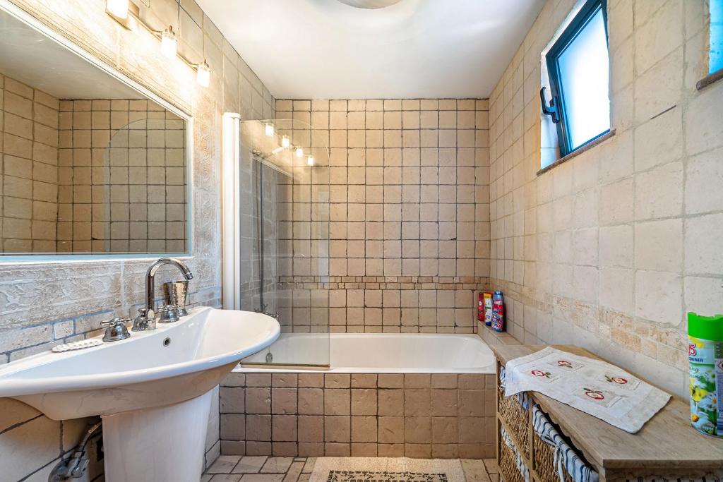 Koupelna v ubytování Villa Artemis