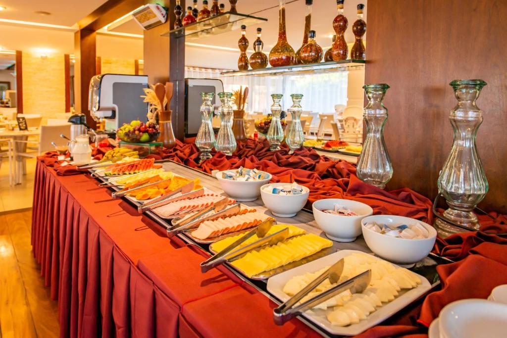  Hotel Ferradura Resort