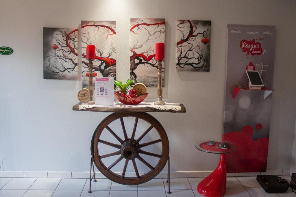 Fotografie z fotogalerie ubytování Relais Vosgien - Hôtel Restaurant "la Table de Sophia" v destinaci Saint-Pierremont