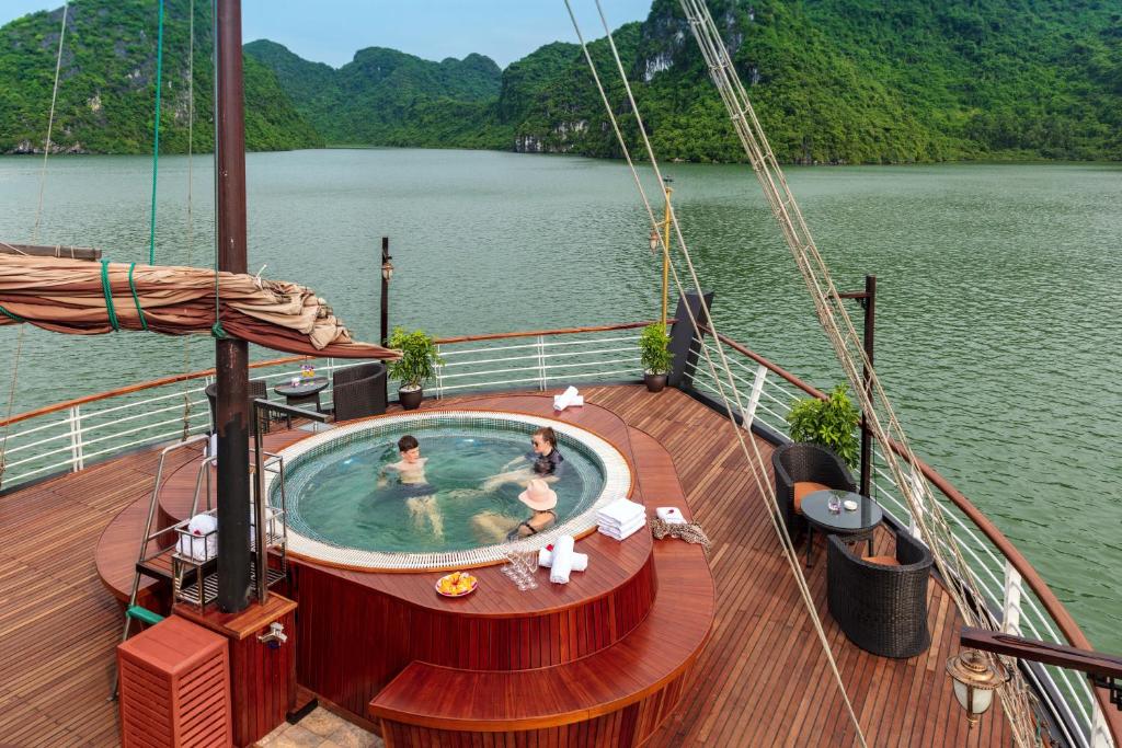 Orchid Classic Cruise - 19