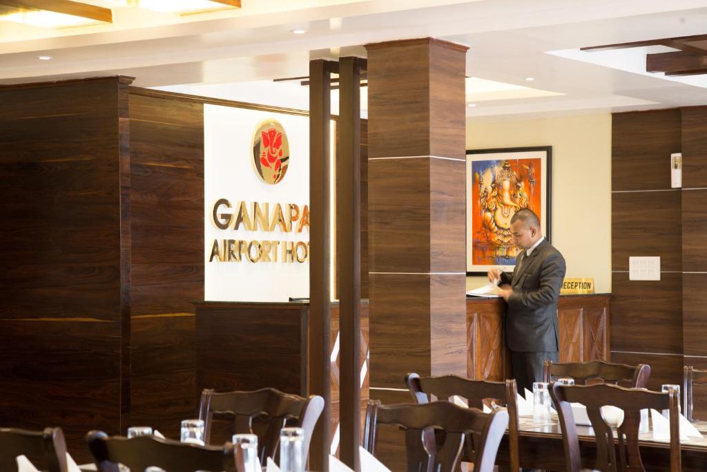 Hosté ubytování Ganapati Airport Hotel