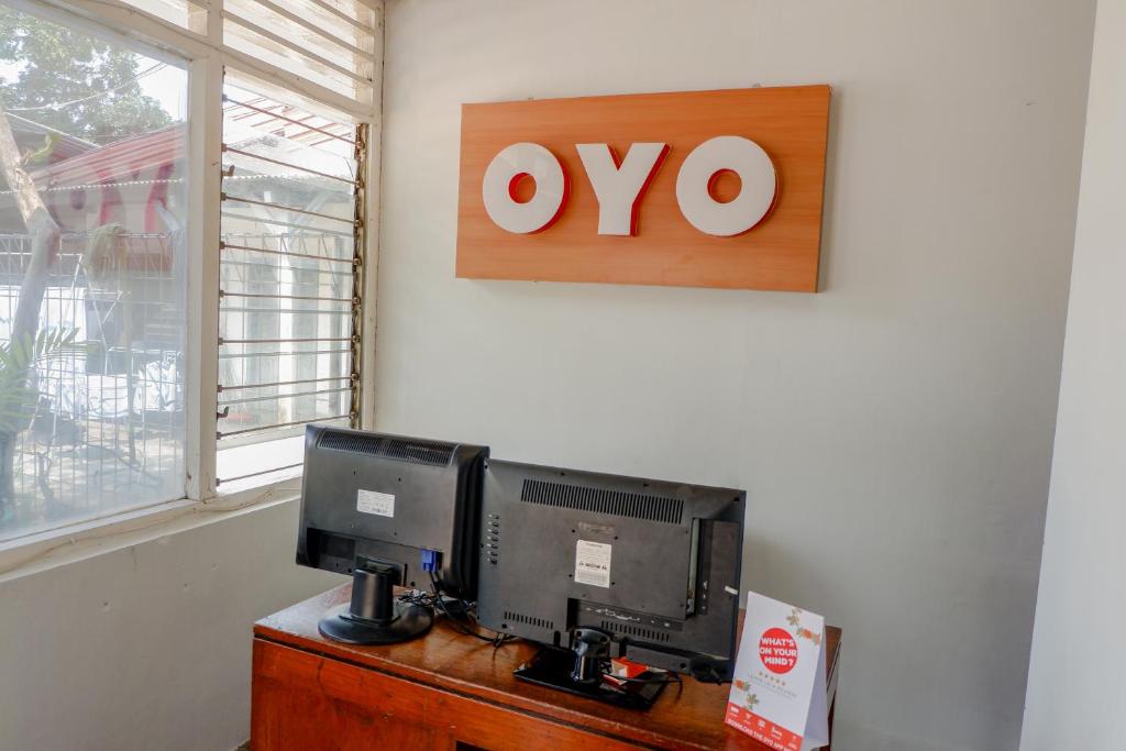 Fotografie z fotogalerie ubytování Super OYO Capital O 1176 J3 Residence Syariah v destinaci Jember