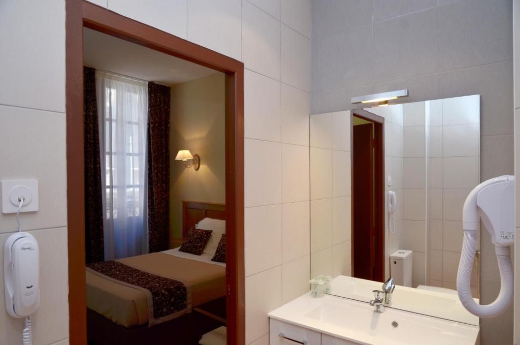 Hôtel Héliot, Cosy Places by Charme & Caractère - Resim 28