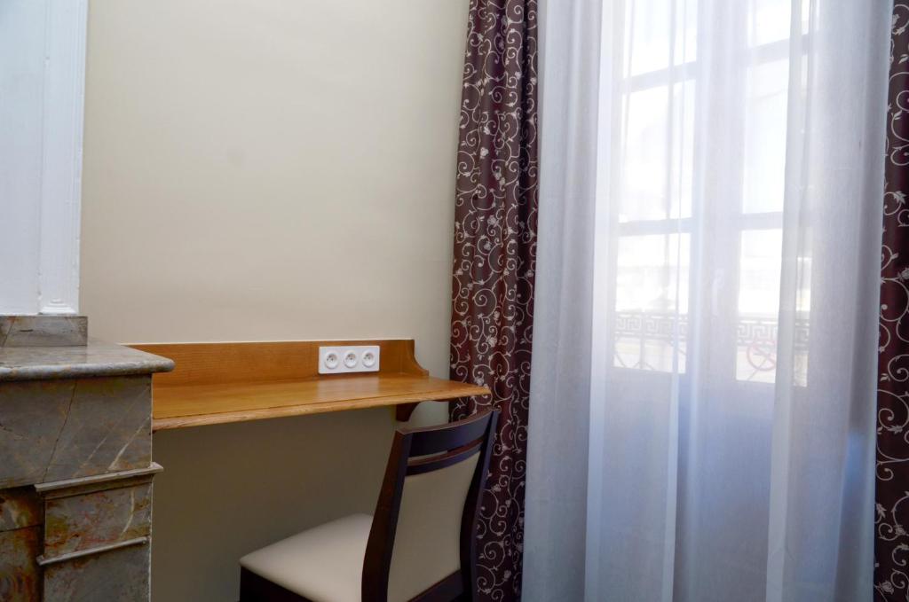 Hôtel Héliot, Cosy Places by Charme & Caractère - Resim 35