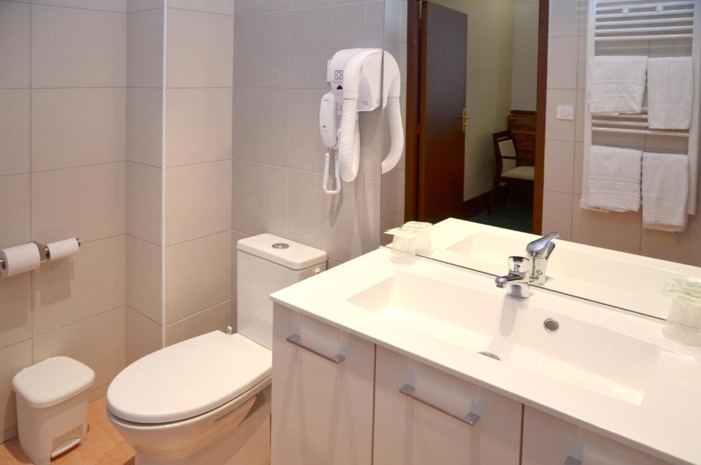 Hôtel Héliot, Cosy Places by Charme & Caractère - Resim 27