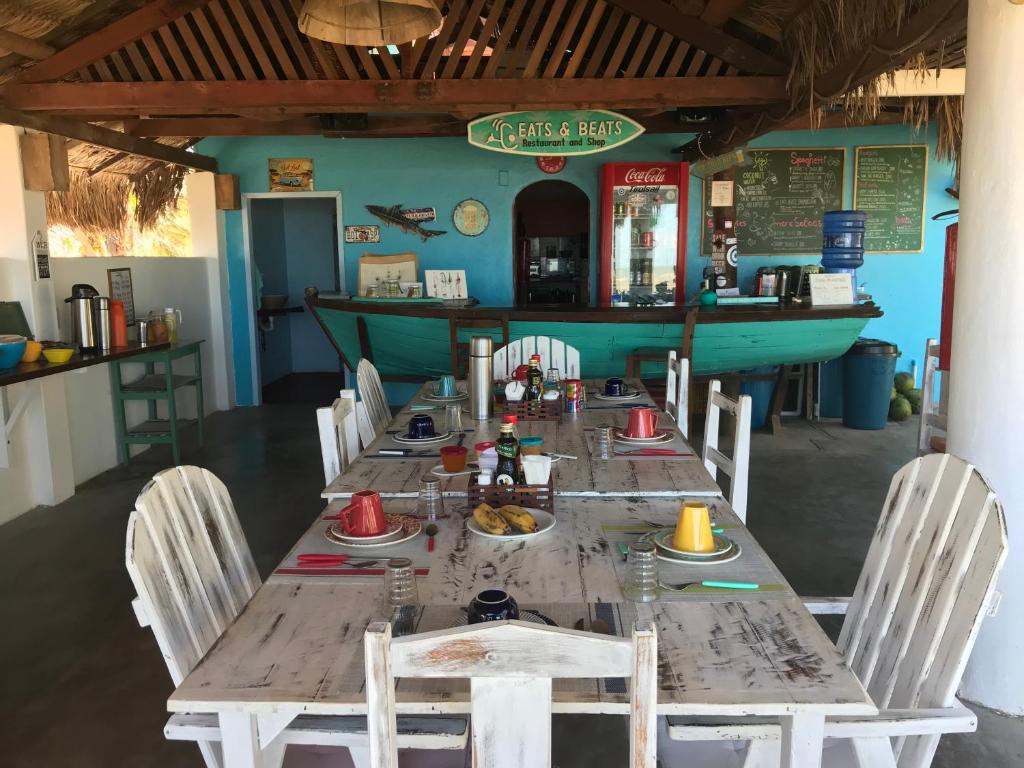  The Spot - Beachfront Sports Pousada