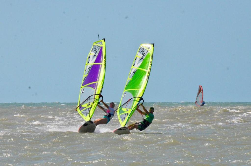  The Spot - Beachfront Sports Pousada