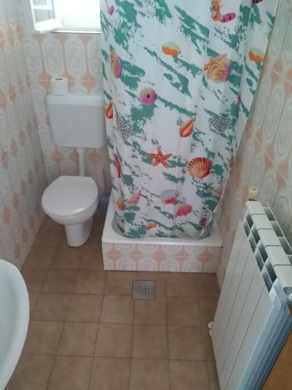 Kúpeľňa v ubytovaní Apartmants Emy