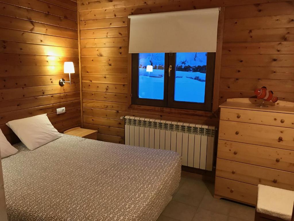 Postel nebo postele na pokoji v ubytování ESTANYOL - Vall d'Incles - Soldeu Hut 5896
