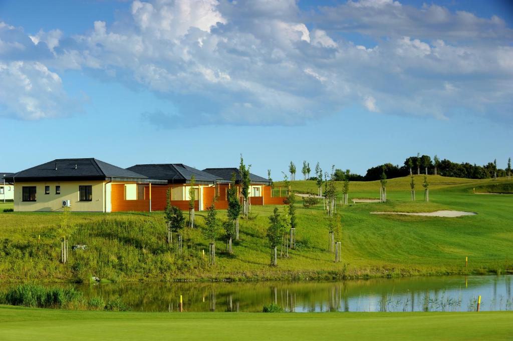 Black Bridge Hotel Apartment - 16