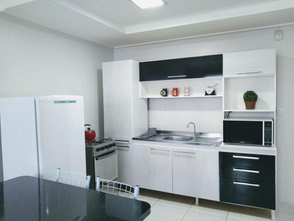  CONFORTO E LOCALIZAÇÃO EM BENTO GONÇALVES!