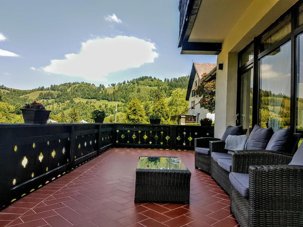 Fotografie z fotogalerie ubytování Carpatica Lodge v destinaci Moieciu de Sus