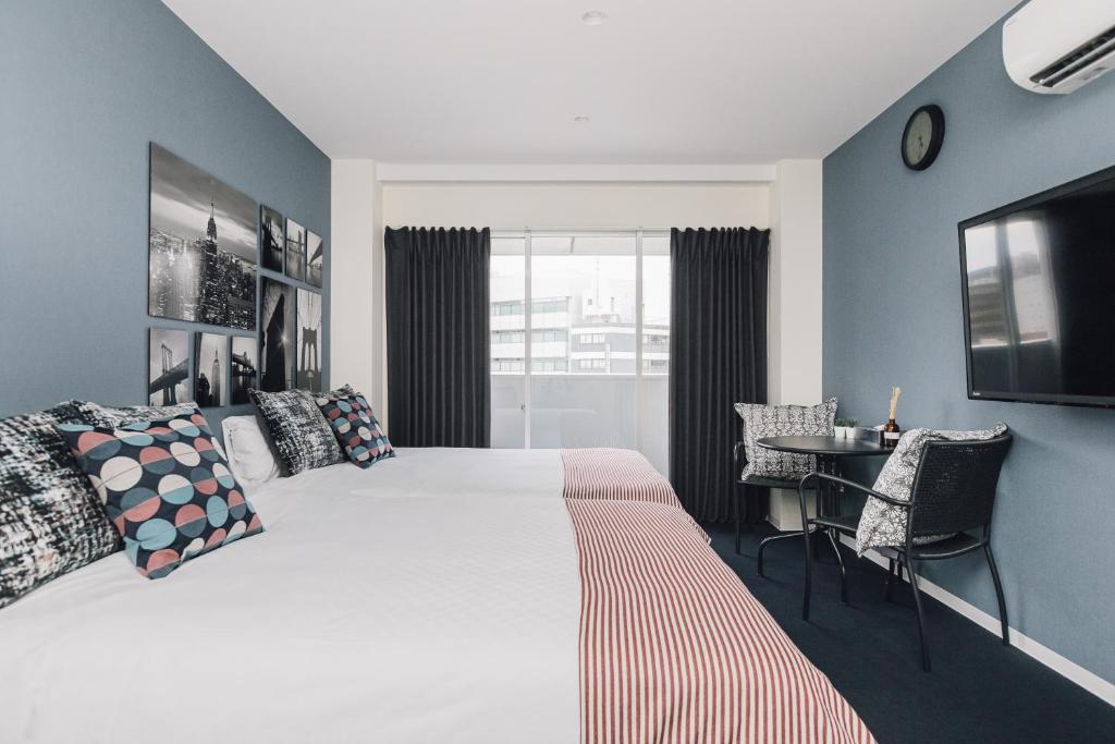 Namba Garden Square Apartment - Family Room