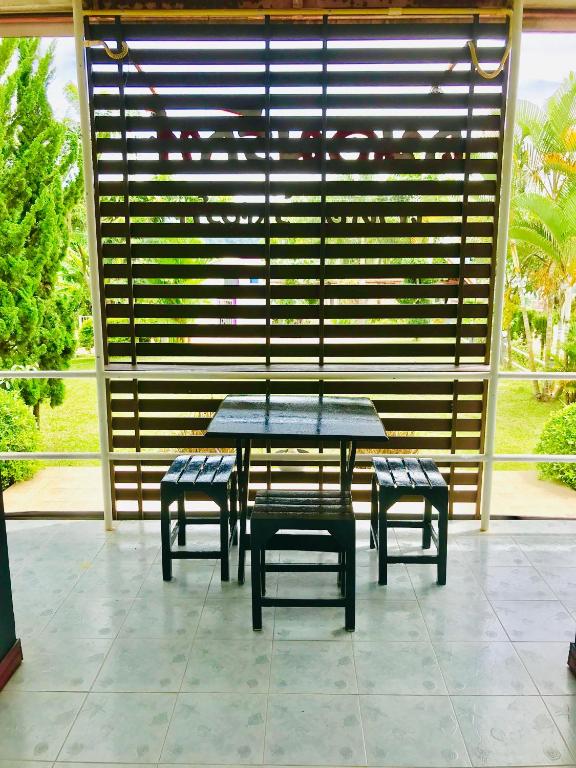 Balkón nebo terasa v ubytování Thanorm Rak Resort