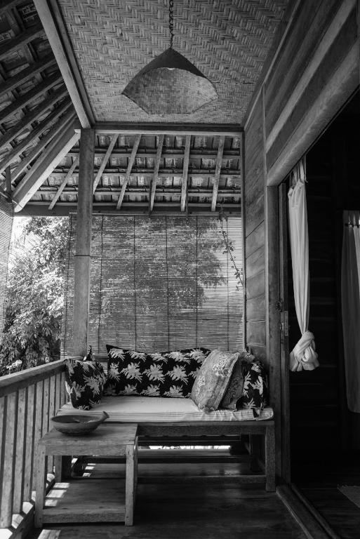 Harry's Ocean House Pacitan - 2