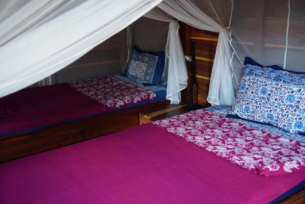 Harry's Ocean House Pacitan - 3