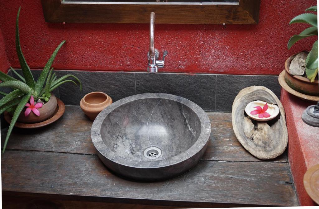 Harry's Ocean House Pacitan - 4